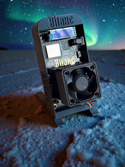 Bitaxe Gamma 601 "Arctic Night Edition"