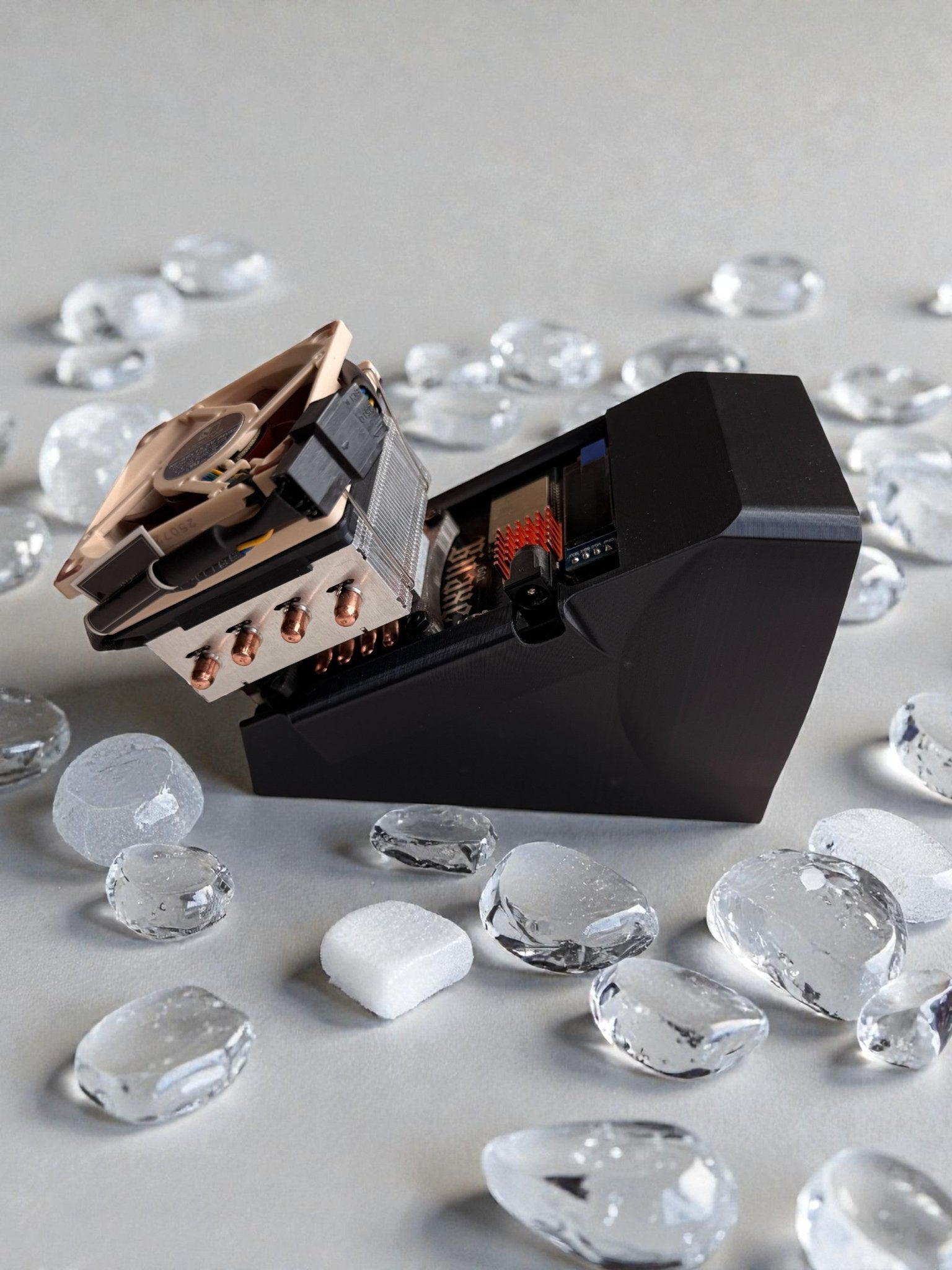 Bitaxe Gamma Ultimate Edition "Vader" - Polarblocks