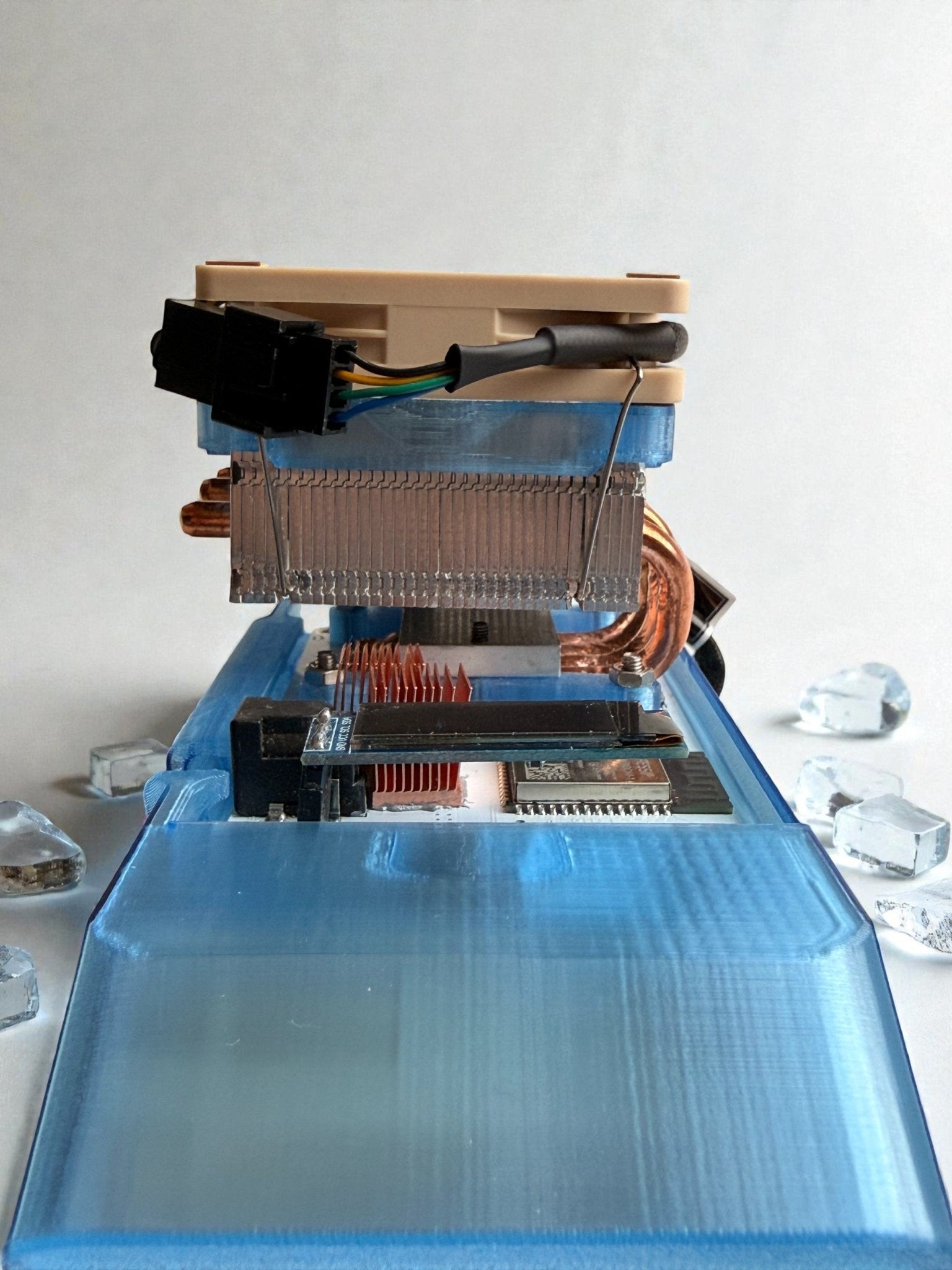 Bitaxe "IceAxe" Gamma Ultimate Edition 1 - Polarblocks